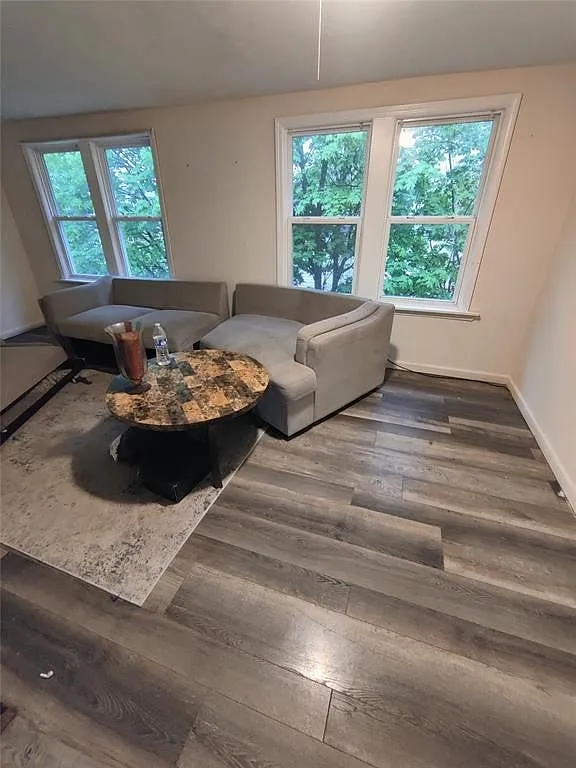 2 bed, 1.0 bath, 600 sqft, $980 — Photo 4