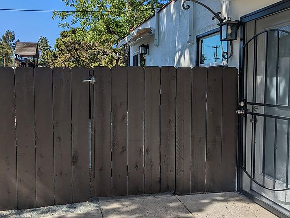 4th image of 9152 Johnson Dr