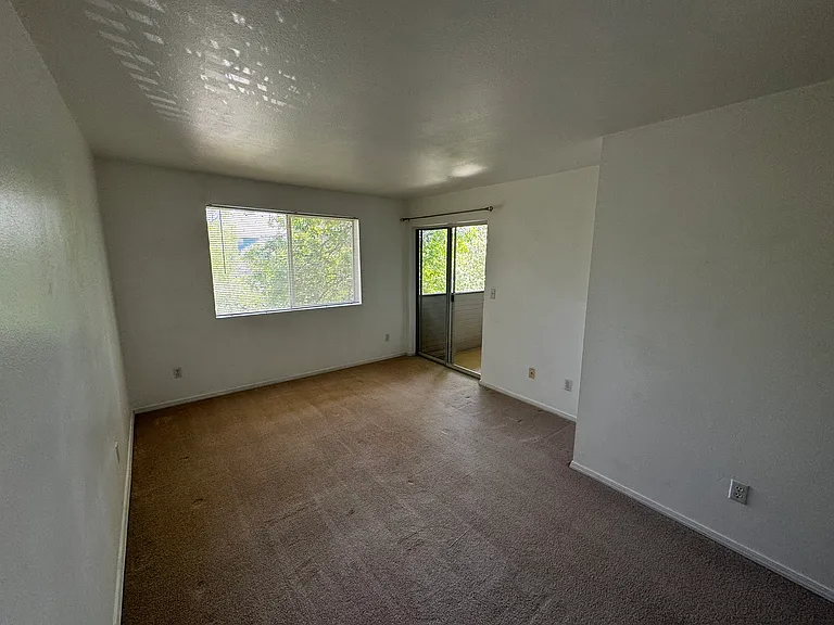 740 Copper Ln #201 — Photo 18