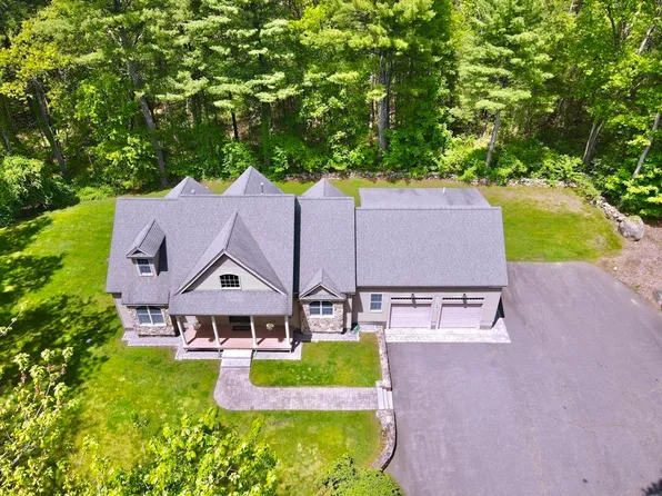39 Boxboro Rd, Littleton, MA 01460