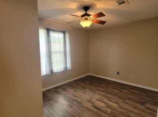 9573 Brentwood Blvd, Navarre, FL 32566