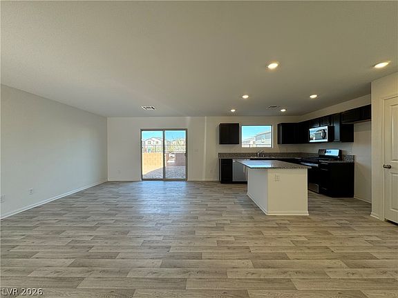 3rd image of 7640 Royal Halo Ave