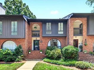 5811 Sharon Rd APT F, Charlotte, NC 28210
