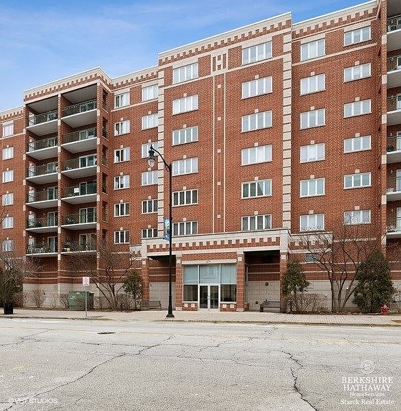 1st image of 675 Pearson St #1-608
