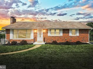 1405 Bonbar Rd, York, PA 17403