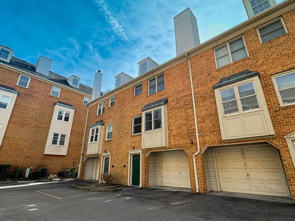 519 W 20th St APT 302, Norfolk, VA 23517