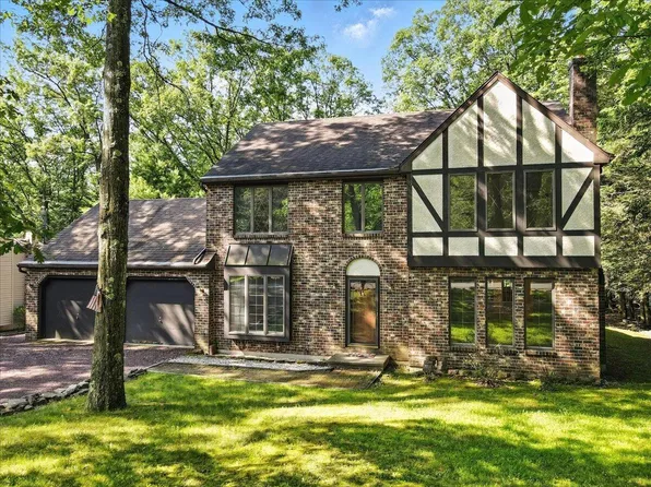 45 Oak Ct, Nesquehoning, PA 18240