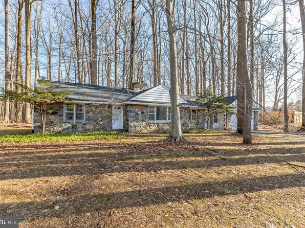 647 Cheyney Rd, Glen Mills, PA 19342