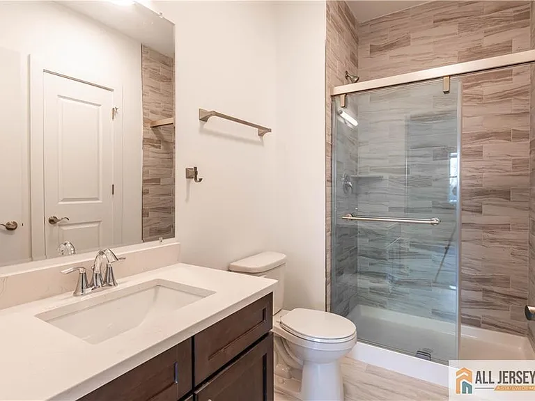 1025 Raritan Rd #414 — Photo 19