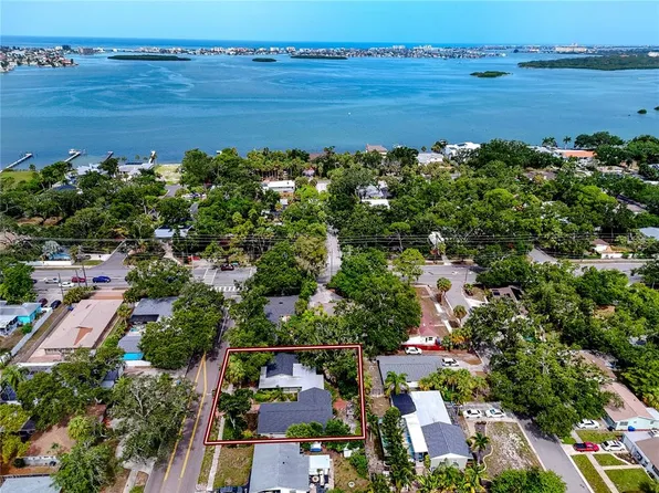 8161 22ND AVENUE N, ST PETERSBURG, FL 33710