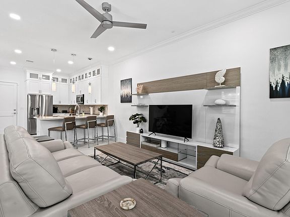 5th image of 4650 SE Manatee Way