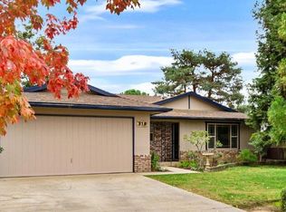 918 E Griffith Way, Fresno, CA 93704