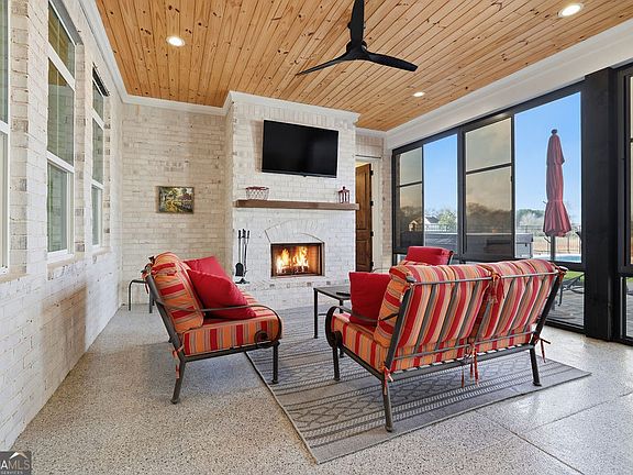 4th image of 29 Ravenfield Rd