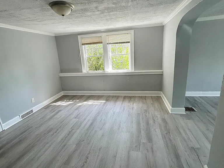 3557 Evergreen Ave #3557 — Photo 11
