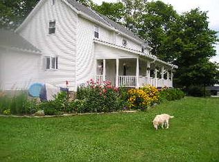 15195 Georgia Rd, Middlefield, OH 44062