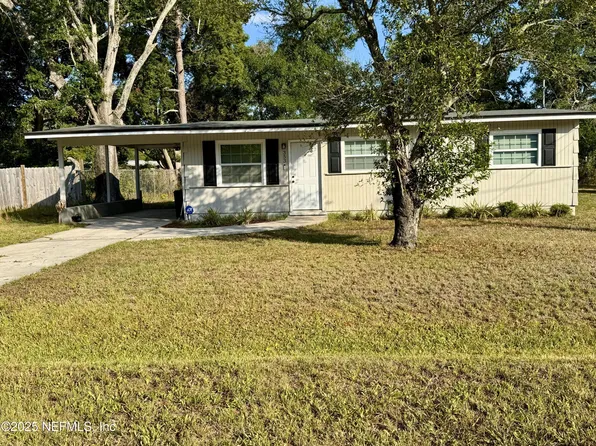 353 WILDWOOD Lane, Orange Park, FL 32073