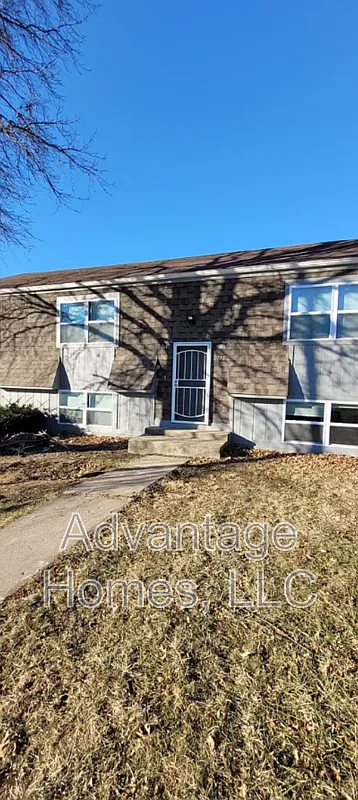 2 bed, 1.0 bath, 900 sqft, $950 — Photo 3
