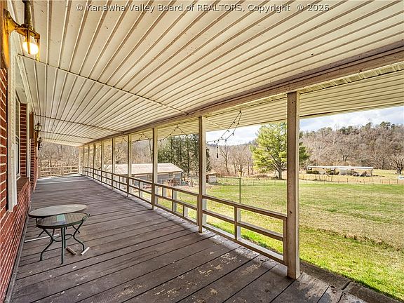 5th image of 609 Frozen Camp Creek Rd