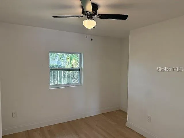 4605 N Hubert Ave #5 — Photo 4