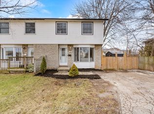 29 McDougall Dr, Thorold, ON L2V 4C4