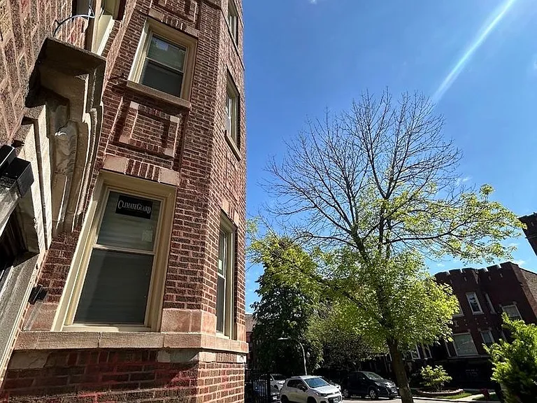7730 S Cornell Ave #3 — Photo 36