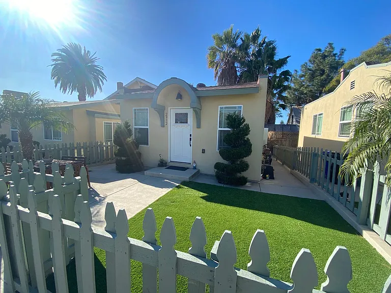 1BD/1BA Cottage Home at B Street Bungalows Modern Luxury Meets Mission Style Charm! — Photo 17