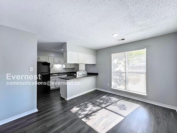 4th image of 6410 Jamestown Dr