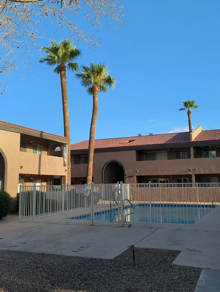 2 bed, 966 sqft, $1,700 — Photo 4