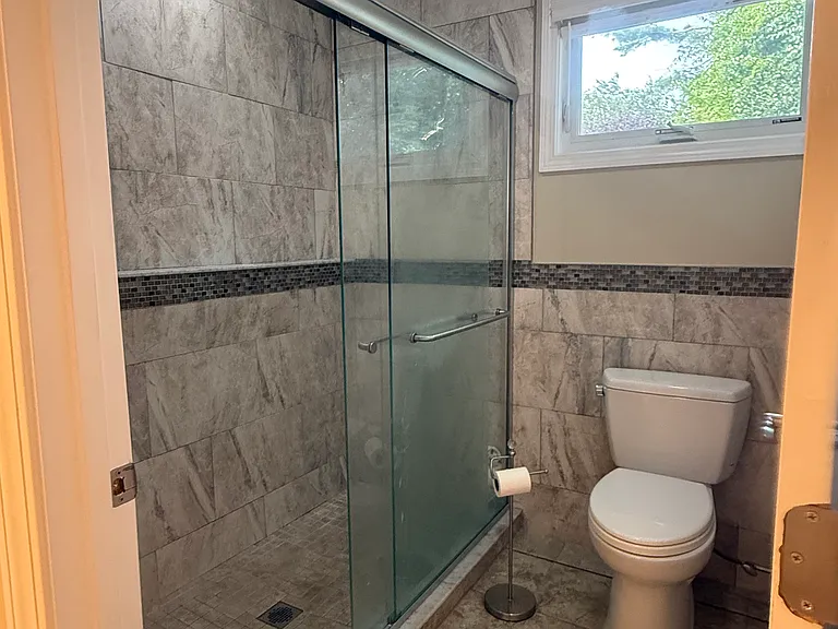 8 Mettatuxet Rd — Photo 10