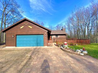 7712 Beloff Ct, Three Lakes, WI 54562