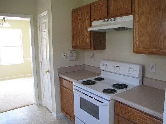 1st image of 4704 Cahill Ct