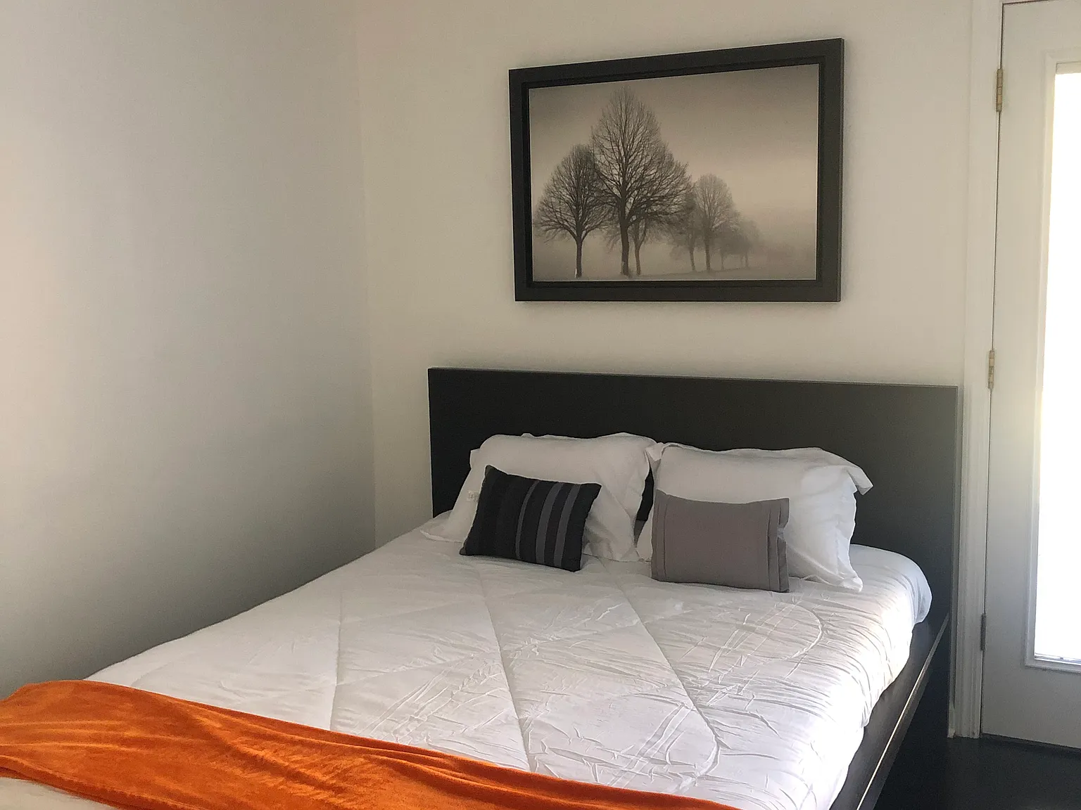 2 bed, 1100 sqft, $1,500 — Photo 2