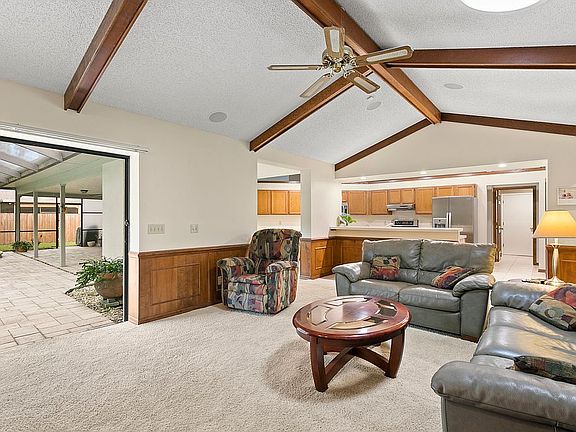 3rd image of 3313 Cheviot Dr
