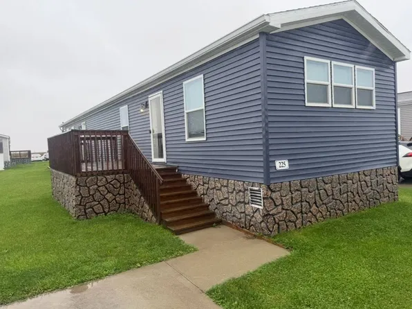 225 Hogan St #225, Nevada, IA 50201