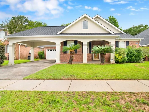 2818 Kings Mill Dr W, Mobile, AL 36693