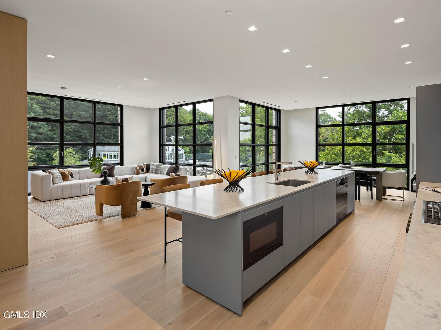 60 Wilton Rd #2C, Westport, CT 06880 | MLS #119397 | Zillow