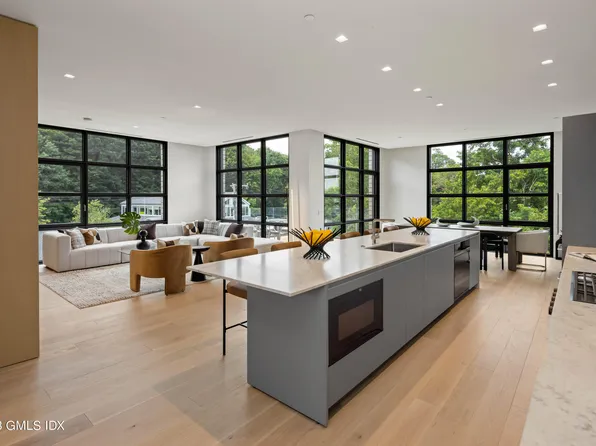 60 Wilton Rd #Penthouse 4c, Westport, CT 06880