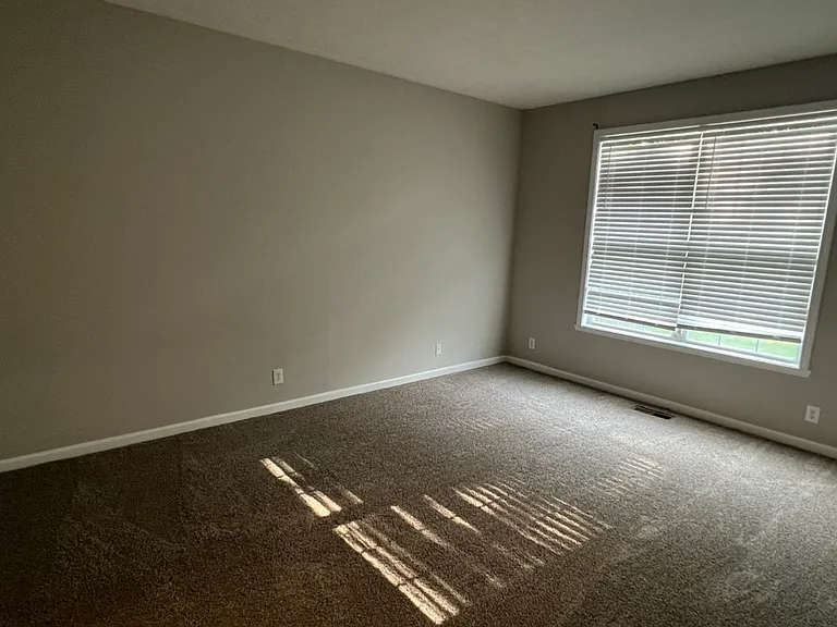 10299 Glenn Abbey Ln — Photo 17