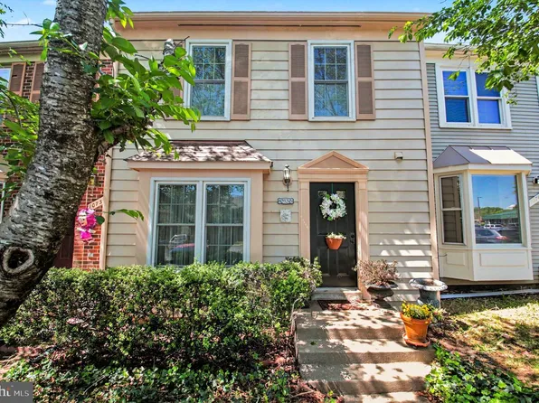 10738 Brice Ct, Fredericksburg, VA 22407