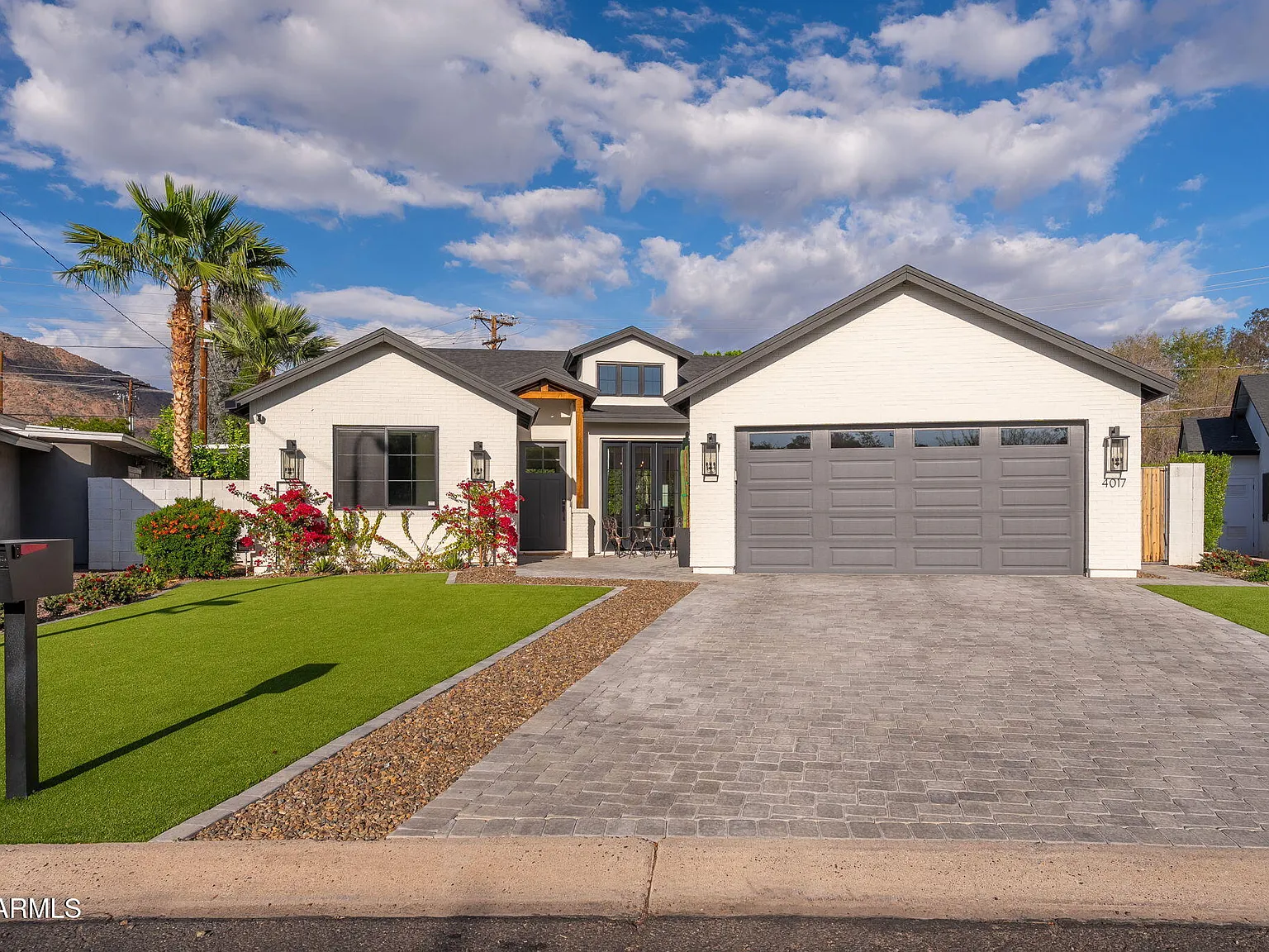 4 bed, 4.5 bath, 3003 sqft, $14,000 — Photo 1