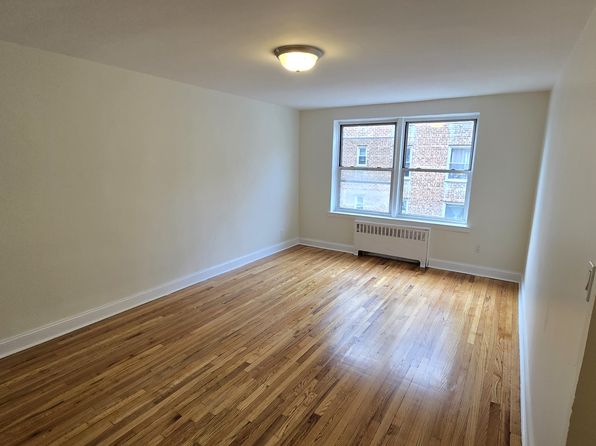 33-35 76th St APT 5C