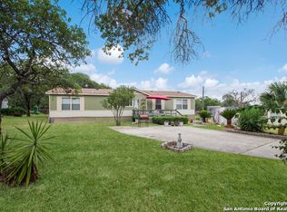 4211 New Mathis Rd UNIT 46, Elmendorf, TX 78112