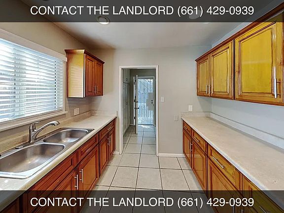 5th image of 16503 Gilmore St