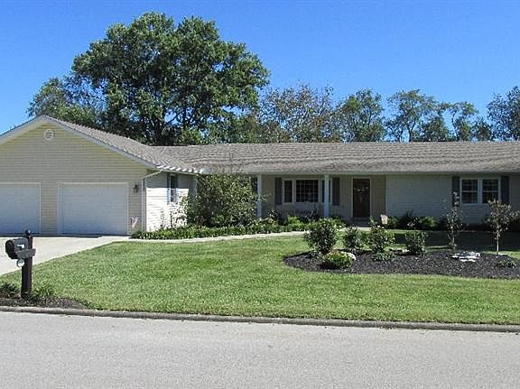 2nd image of 218 Linnwood Dr