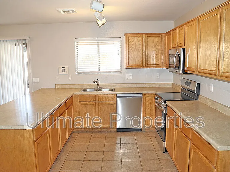 7928 W Florence Ave — Photo 3