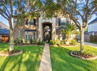 6126 Southwell Ln, League City, TX 77573