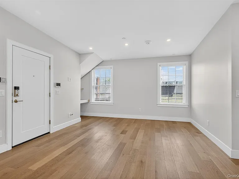 108 South St #E — Photo 3