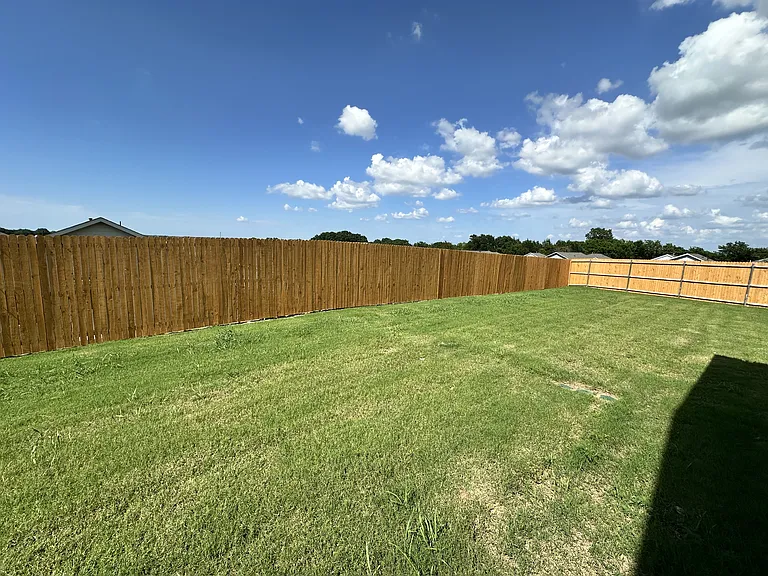 3703 Longleaf Dr — Photo 14