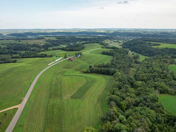 Cty Road Ff, Wonewoc, WI 53968