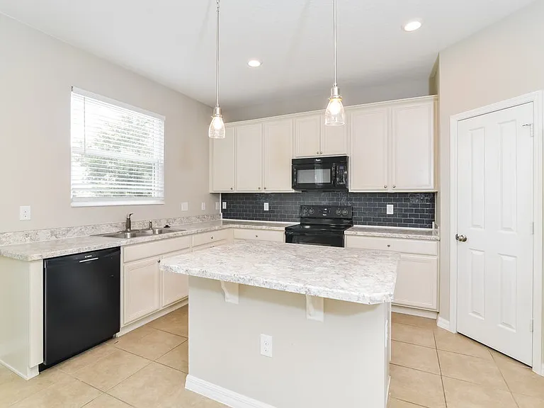 3231 Bayou Ln — Photo 7